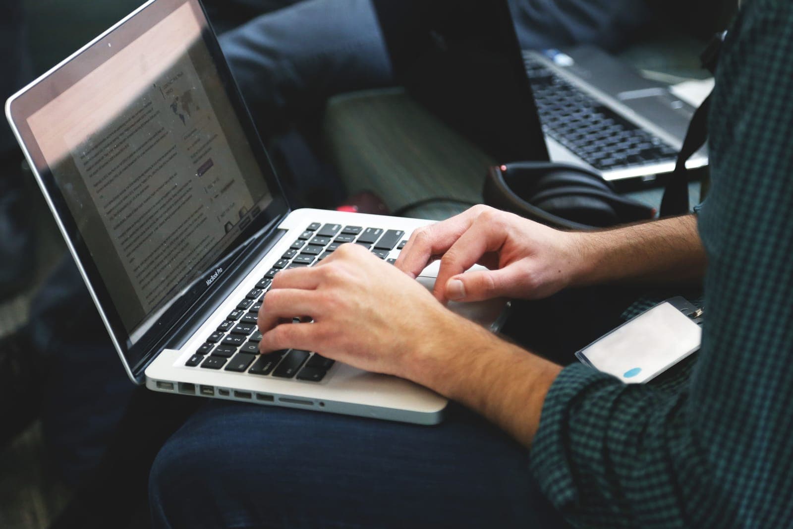 Prompting efectivo para developers: del prompt suelto al sistema